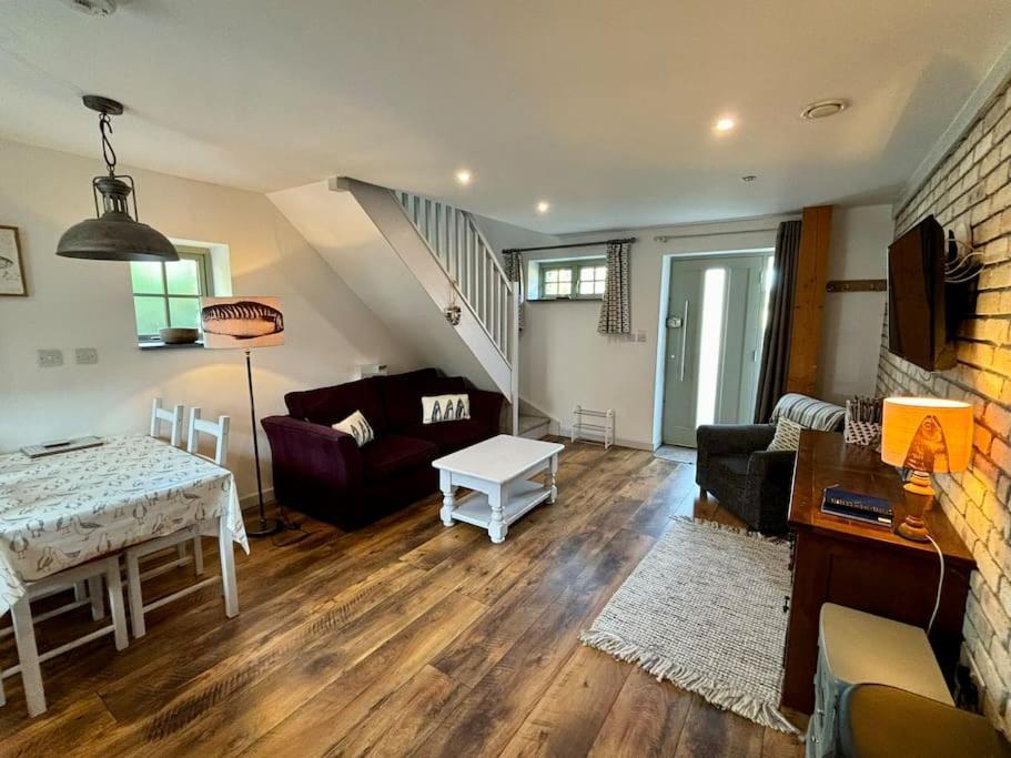 Mawnan Smith Little Bream - Pretty Cosy Cottage, Sea Views, Walk To The Beach מראה חיצוני תמונה