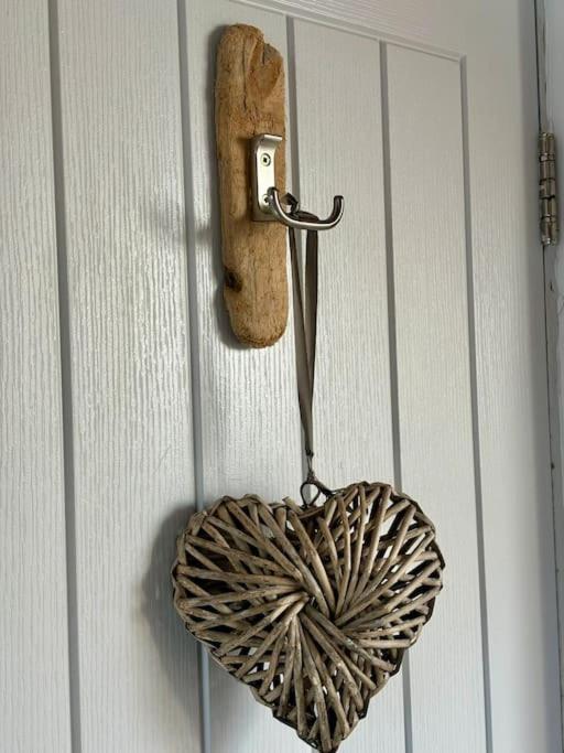 Mawnan Smith Little Bream - Pretty Cosy Cottage, Sea Views, Walk To The Beach מראה חיצוני תמונה
