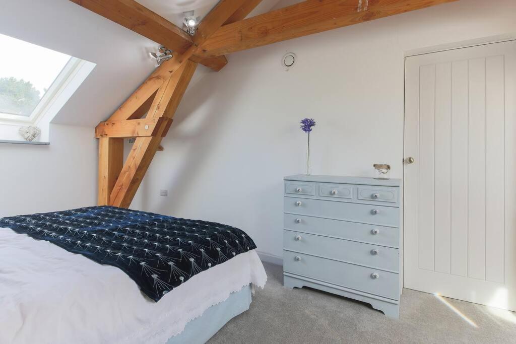 Mawnan Smith Little Bream - Pretty Cosy Cottage, Sea Views, Walk To The Beach מראה חיצוני תמונה
