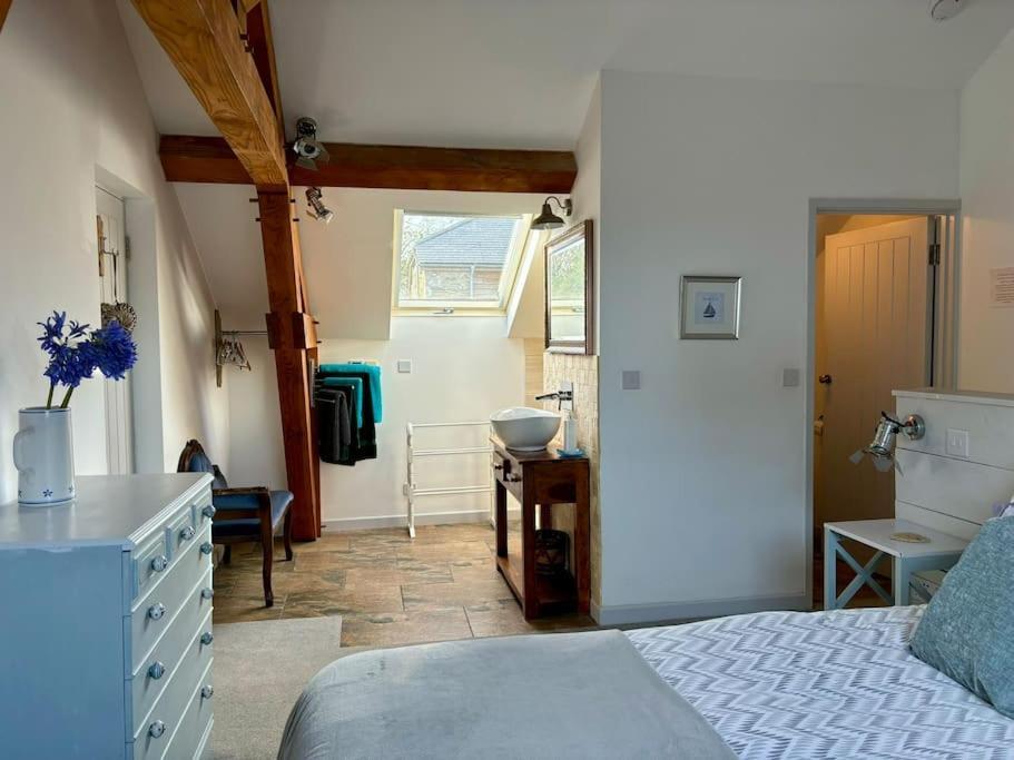 Mawnan Smith Little Bream - Pretty Cosy Cottage, Sea Views, Walk To The Beach מראה חיצוני תמונה